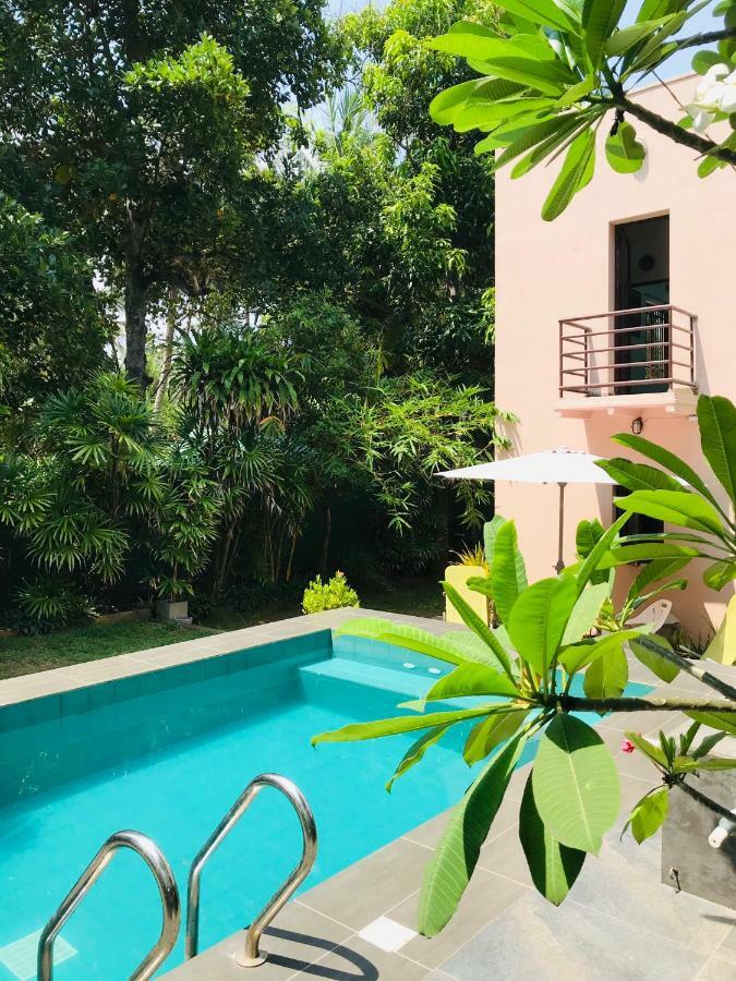 Sri Beach Bungalows And Villa Marawila Esterno foto